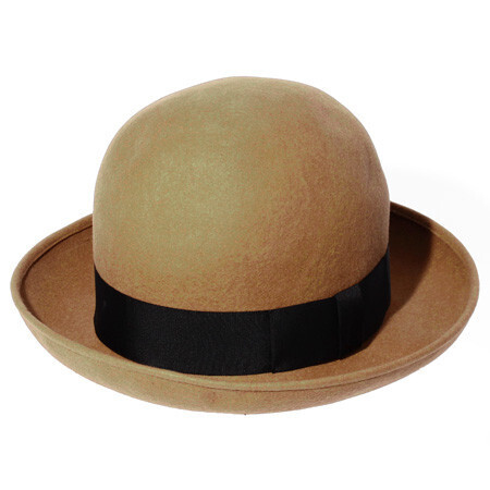 ヴィヴィアン・ウエストウッド・マン表参道店がリニューアル。オーブライターとハットを限定販売