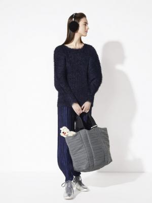 プリーツ・プリーズ・イッセイ・ミヤケ、”熊”のウエアや編みぐるみ発売