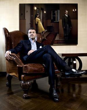 クルチアーニ、子供病院へブレスレット11億円相当を寄付