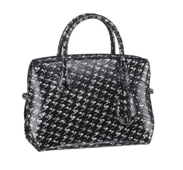 ディオール、新宿伊勢丹でアイコンバッグイベント。イタリアから職人も来日