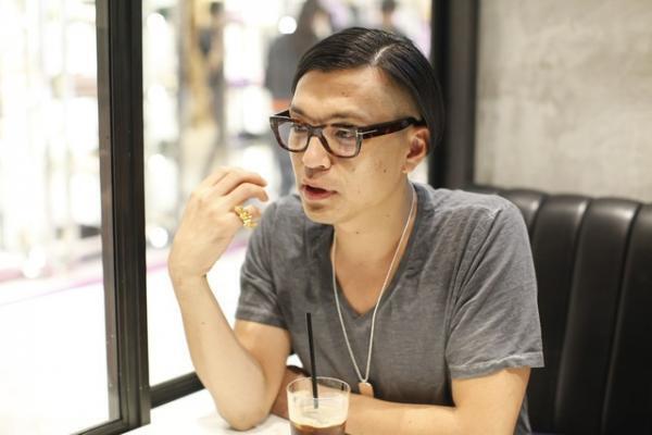 ファンタジスタ歌磨呂--トリミングされたテキスタイルパターンと幸せの青い鳥は似ていると思うんです【INTERVIEW】