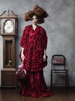 資生堂アーティスト7人の写真展開催。アンリアレイジやソマルタ、トーガ、ネネットなどコラボ