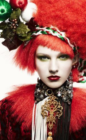 資生堂アーティスト7人の写真展開催。アンリアレイジやソマルタ、トーガ、ネネットなどコラボ