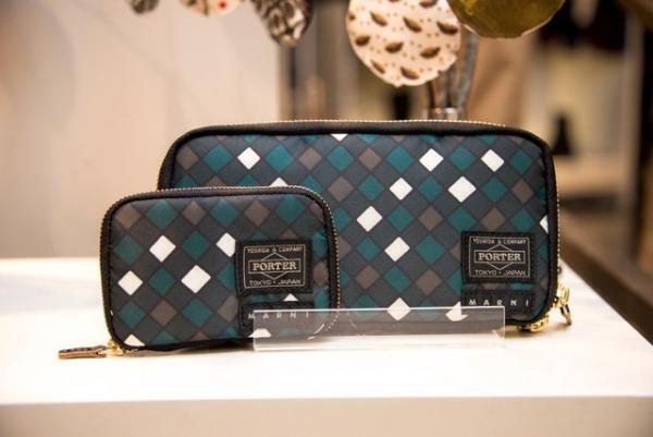 マルニ×ポーター、限定クリスマスアイテム登場