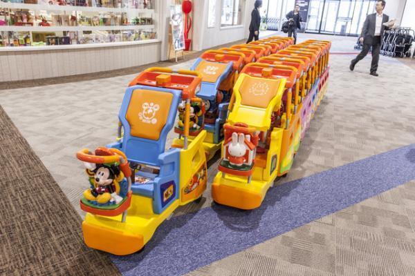 「イオンモール幕張新都心」大公開3/5。ファミリーモールは特撮から仕事体験まで家族向けテーマパーク