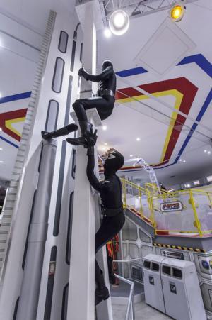 「イオンモール幕張新都心」大公開3/5。ファミリーモールは特撮から仕事体験まで家族向けテーマパーク