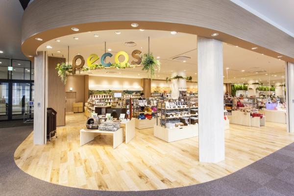 「イオンモール幕張新都心」大公開5/5。ペットモールは犬猫好きのあらゆるニーズに対応