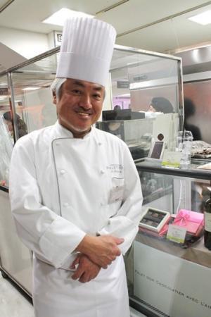 透明チョコレートに飲むケーキ、サロン・デュ・ショコラで出合う新感覚ドリンク