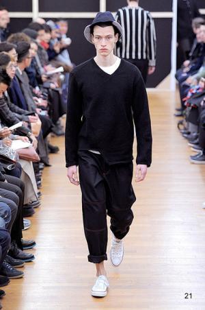 仏アーティストと作り出されたコムデギャルソン・シャツ【14-15AWメンズ】