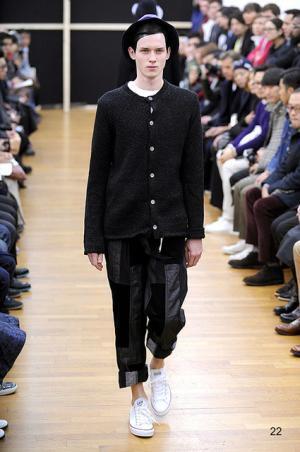 仏アーティストと作り出されたコムデギャルソン・シャツ【14-15AWメンズ】