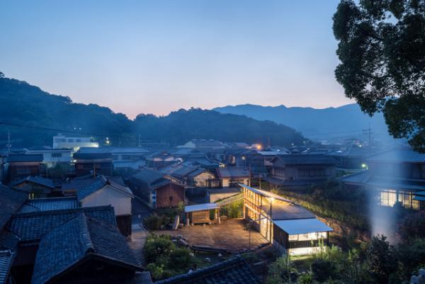 小豆島・馬木キャンプで中山英之×家成俊勝が建築トークイベント開催