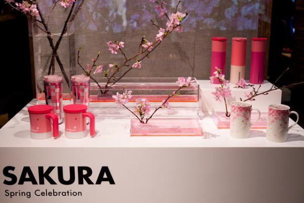 スタバ目黒店で桜イベント。河北麻友子「女子会におすすめ」