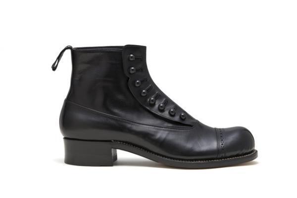 ドーバー銀座、AUTHENTIC SHOE &amp; Co.をフィーチャー販売