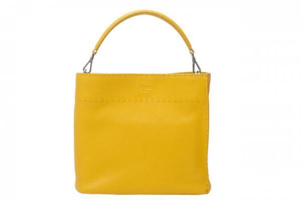 フェンディ、「セレリア」バッグ20周年イベント開催。日本限定イエロー登場