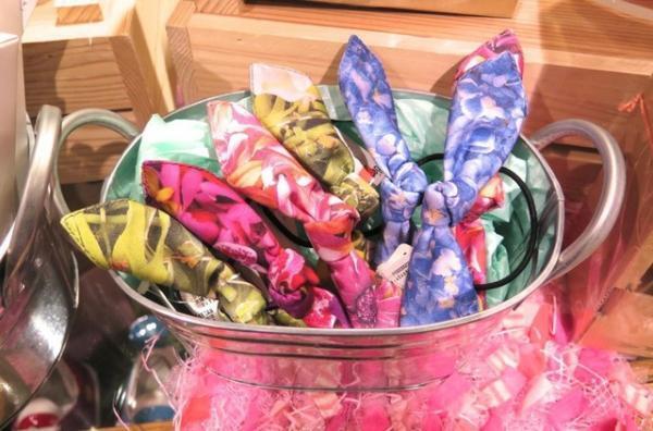 テレム×プランティカのフラワー柄スニーカー「ペタル」発売