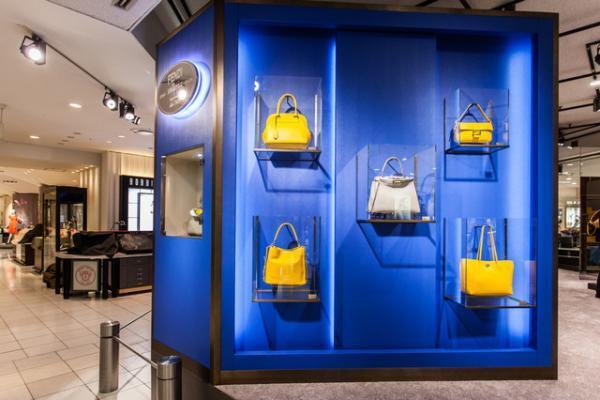 フェンディ、アイコンバッグ「セレリア」の20周年記念イベントスタート