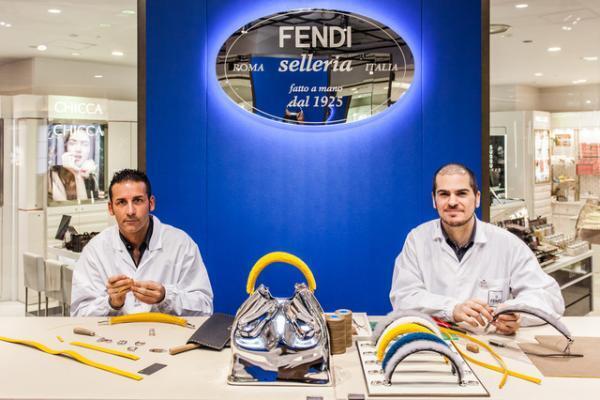 フェンディ、アイコンバッグ「セレリア」の20周年記念イベントスタート