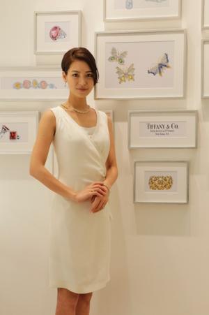 ティファニー神戸そごう店オープンを相武紗季もお祝い「早くブライダルサロンに来たい」