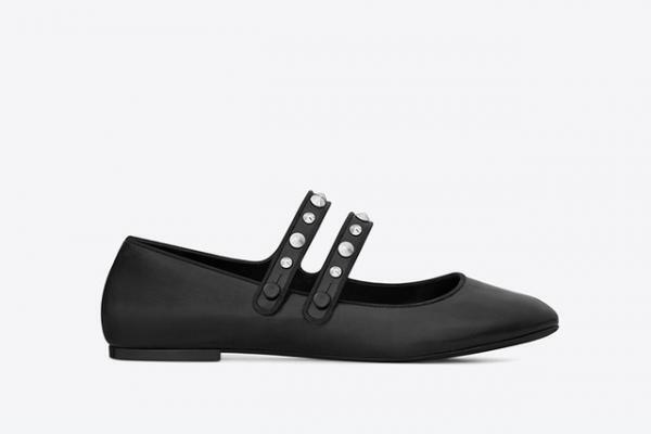 サンローラン、日本初ウィメンズシューズ限定ストアを伊勢丹にオープン