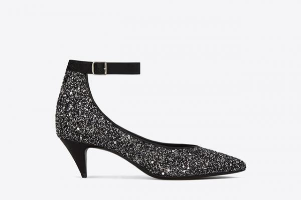 サンローラン、日本初ウィメンズシューズ限定ストアを伊勢丹にオープン