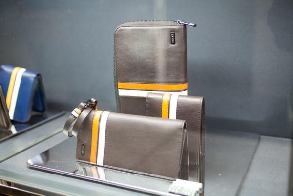 トッズ、伊勢丹メンズでも人気のダブルストライプバッグに新作登場