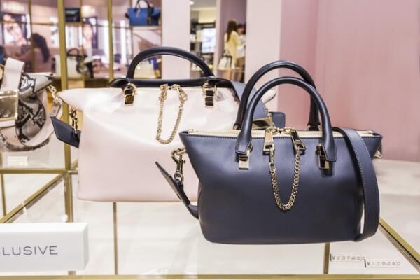 クロエのバッグにメゾンドリーファー限定カラー登場。新宿伊勢丹＆阪急  