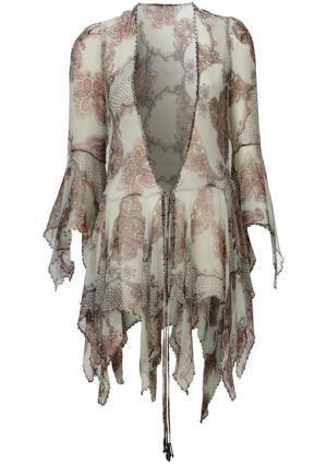 “伝説のタッグ”再び。ケイト・モスとトップショップが4年振りコラボ