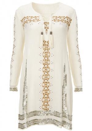 “伝説のタッグ”再び。ケイト・モスとトップショップが4年振りコラボ