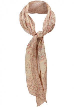 “伝説のタッグ”再び。ケイト・モスとトップショップが4年振りコラボ