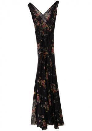 “伝説のタッグ”再び。ケイト・モスとトップショップが4年振りコラボ