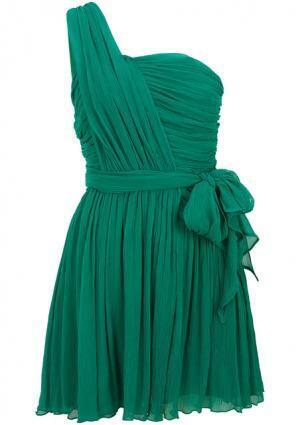 “伝説のタッグ”再び。ケイト・モスとトップショップが4年振りコラボ