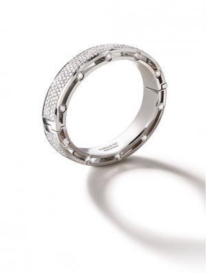 ダミアーニ90周年で伊勢丹に記念限定ショップオープン。ジュエリーで歴史追う