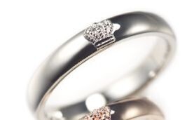 ジャスティンデイビス、初ブライダルライン発売。クラウンの婚約指輪など16型