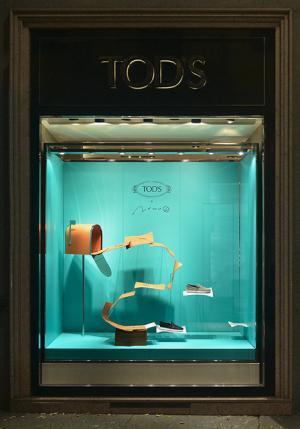 nendoが作った空飛ぶトッズシューズ【ミラノサローネ2014レポ】