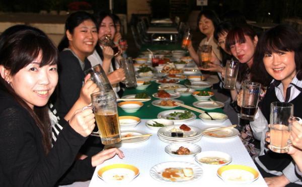 日本橋三越屋上にビアガーデンオープン、“和”を強化