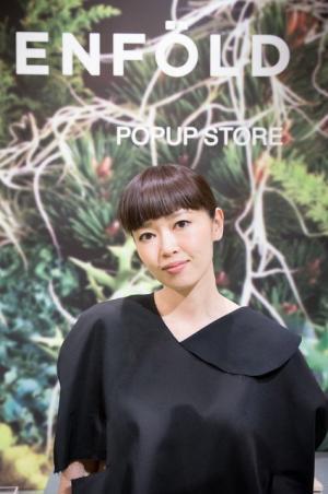 エンフォルドとプランティカ、近未来ネイチャーを新宿伊勢丹で提案