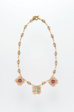 作る楽しさを伝えたい！夏のビーズコレクション、新宿伊勢丹にて開催