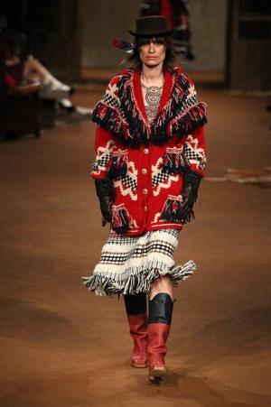 シャネル、虎ノ門ヒルズでショー開催。森タワーにテキサス創出