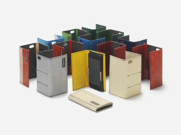 フライターグにトラックタープのiPhoneケース登場