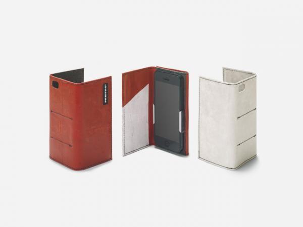 フライターグにトラックタープのiPhoneケース登場