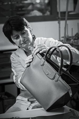 ロンシャン、秋冬広告はアレクサ・チャンと新アイコンバッグ