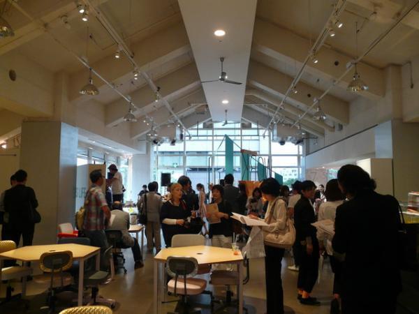 青山に伊藤忠による情報交流場「未来研サロン」オープン