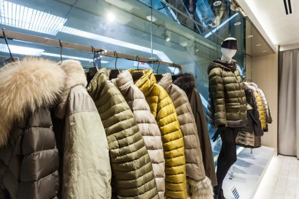 伊ブランド「SALCO」が新宿伊勢丹に日本初出店。若く美しくありたい女性へダウン提案