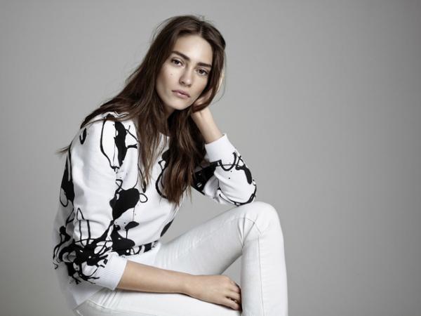 トリーバーチが日本上陸5周年記念した限定コレクションを発表