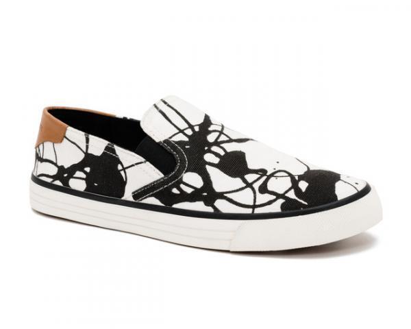 トリーバーチが日本上陸5周年記念した限定コレクションを発表