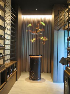 マキシム・ド・パリを作った3人が、東京ミッドタウンに新店舗オープン