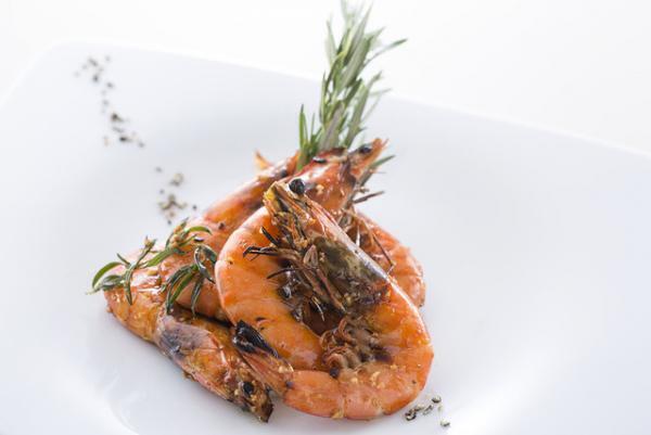 プール付き天空レストラン＆バーが青山にオープン