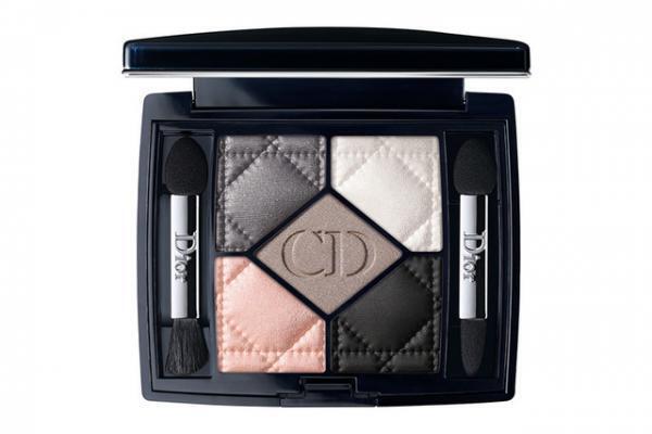 ディオールの定番アイシャドウが一新。ブランドの歴史が込められた12色登場