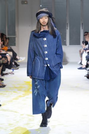 孤独なストーリーから導き出した、ヨウジヤマモトのグランジ【15SSメンズ】