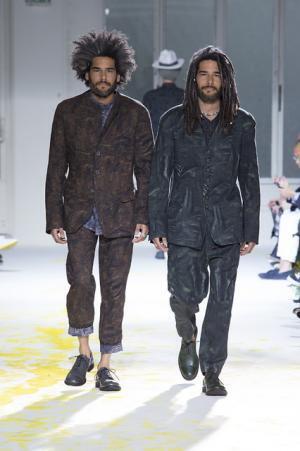 孤独なストーリーから導き出した、ヨウジヤマモトのグランジ【15SSメンズ】